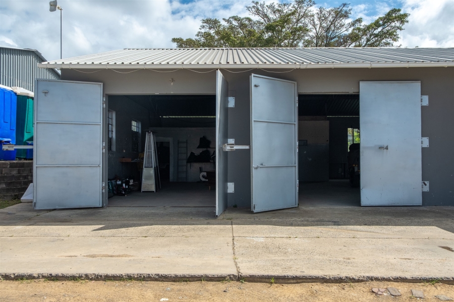 Commercial Property for Sale in Beacon Bay Eastern Cape
